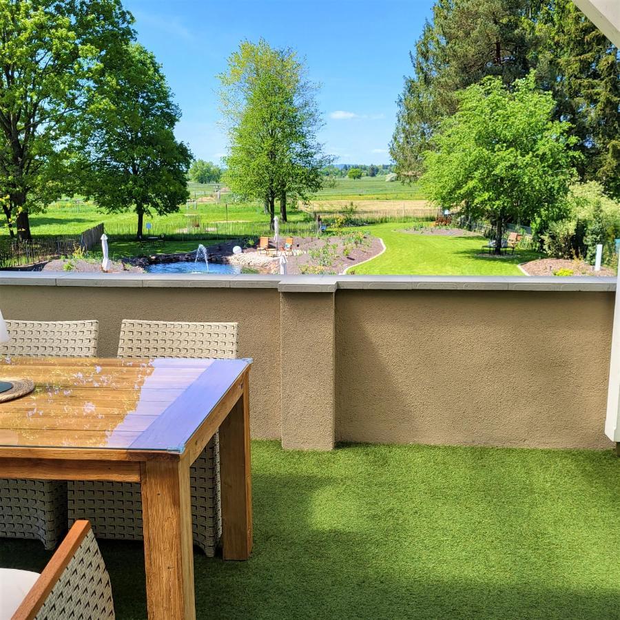 Komfort Ferienwohnungen Mit Wellness-Garten - Gaestehaus Am Bachlauf - Losheim Am See Extérieur photo