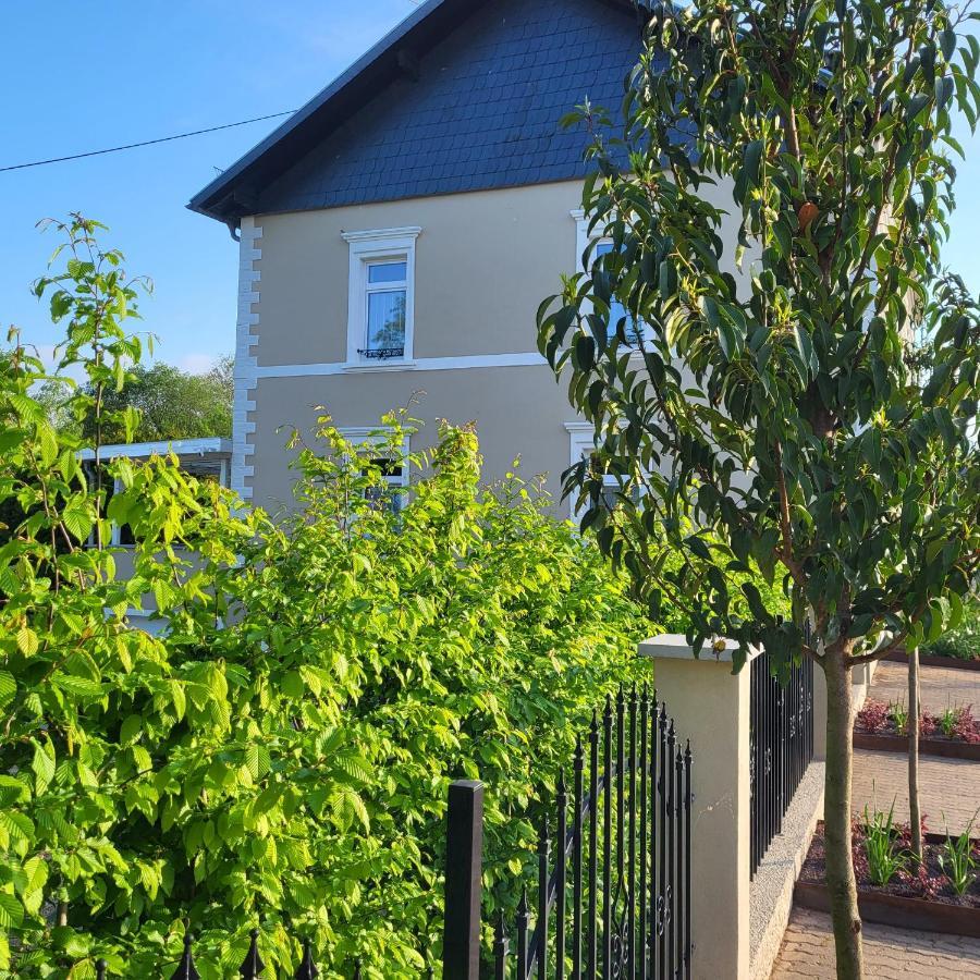 Komfort Ferienwohnungen Mit Wellness-Garten - Gaestehaus Am Bachlauf - Losheim Am See Extérieur photo